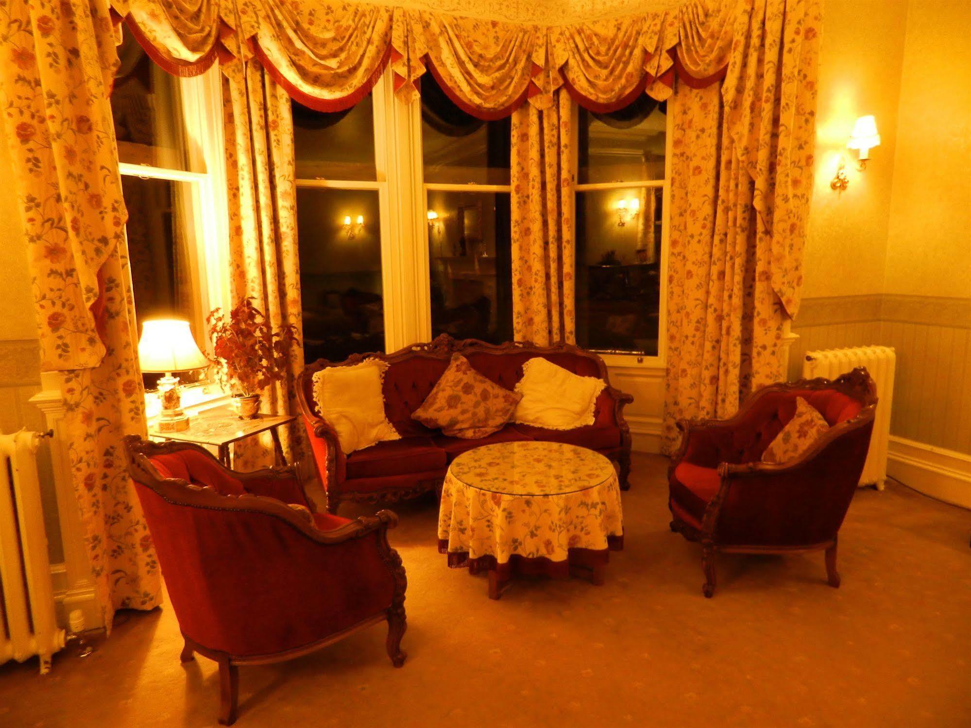 Ledgowan Lodge Hotel Achnasheen Exteriör bild